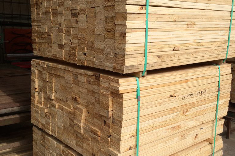 bulk lumber & panels